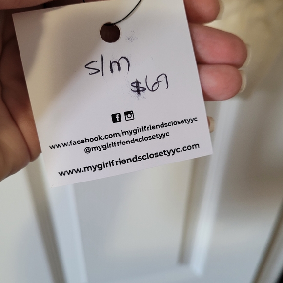 Debut crop sweater Sz S/M - Picture 6 of 6